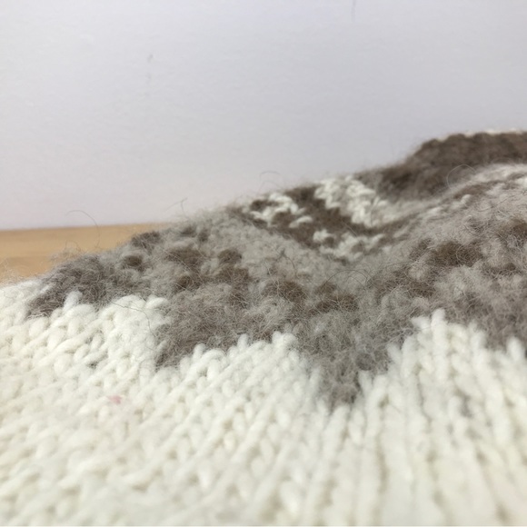 SOLD-Vtg Fair Isle Chunky Wool Cardigan Sweater Handmade M/L Brown Neutral Cream - Picture 8 of 16